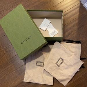 Gucci Shoe Box with dustproof bag